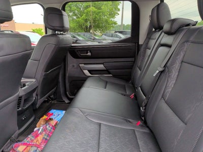 2024 Toyota Tundra 4WD SR5