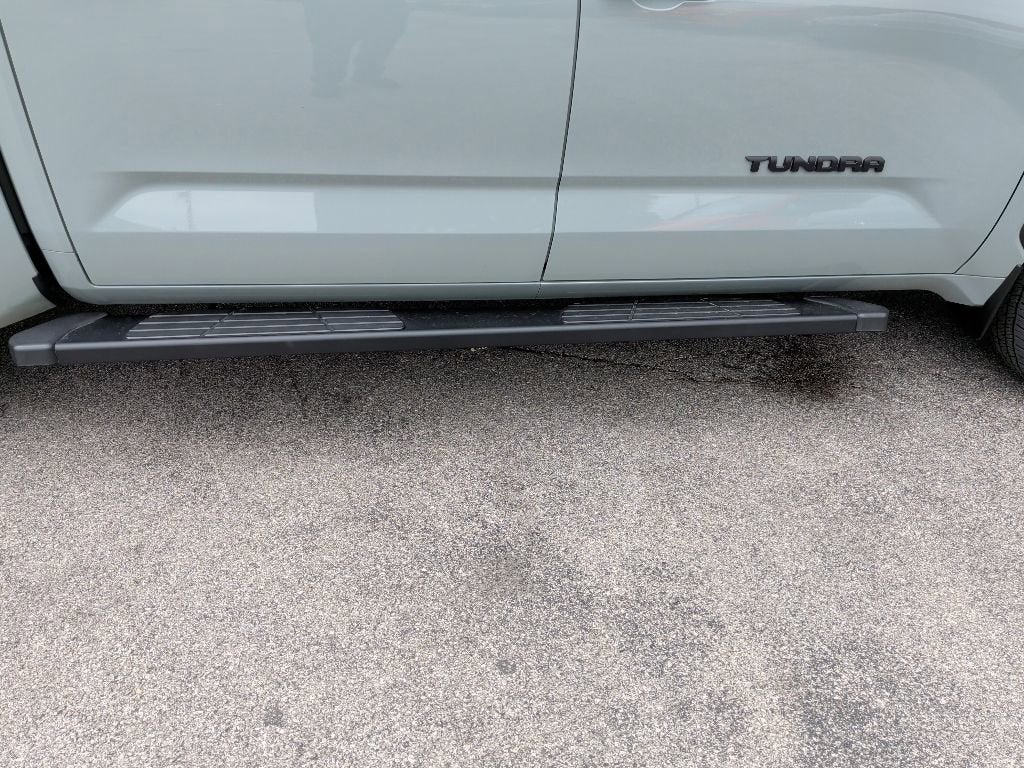 2024 Toyota Tundra 4WD SR5