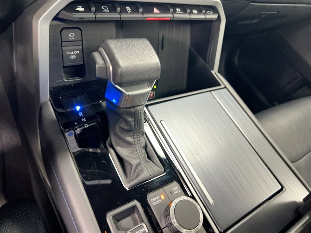 2025 Toyota Tundra 4WD Platinum