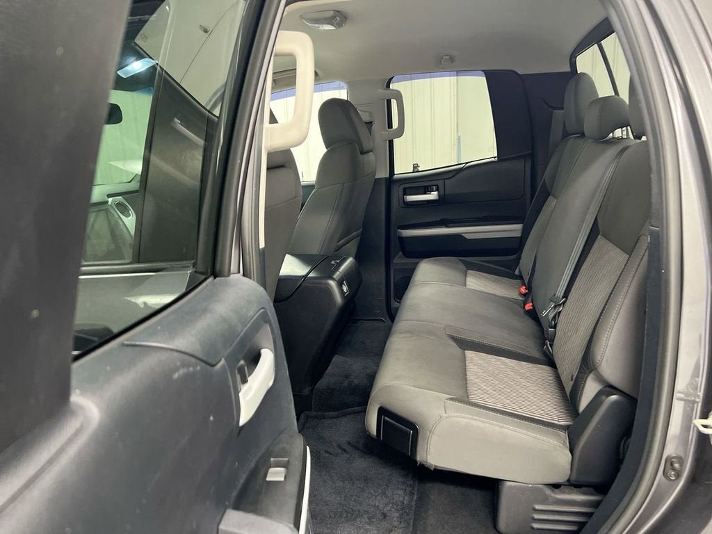 2014 Toyota Tundra 4WD Truck SR