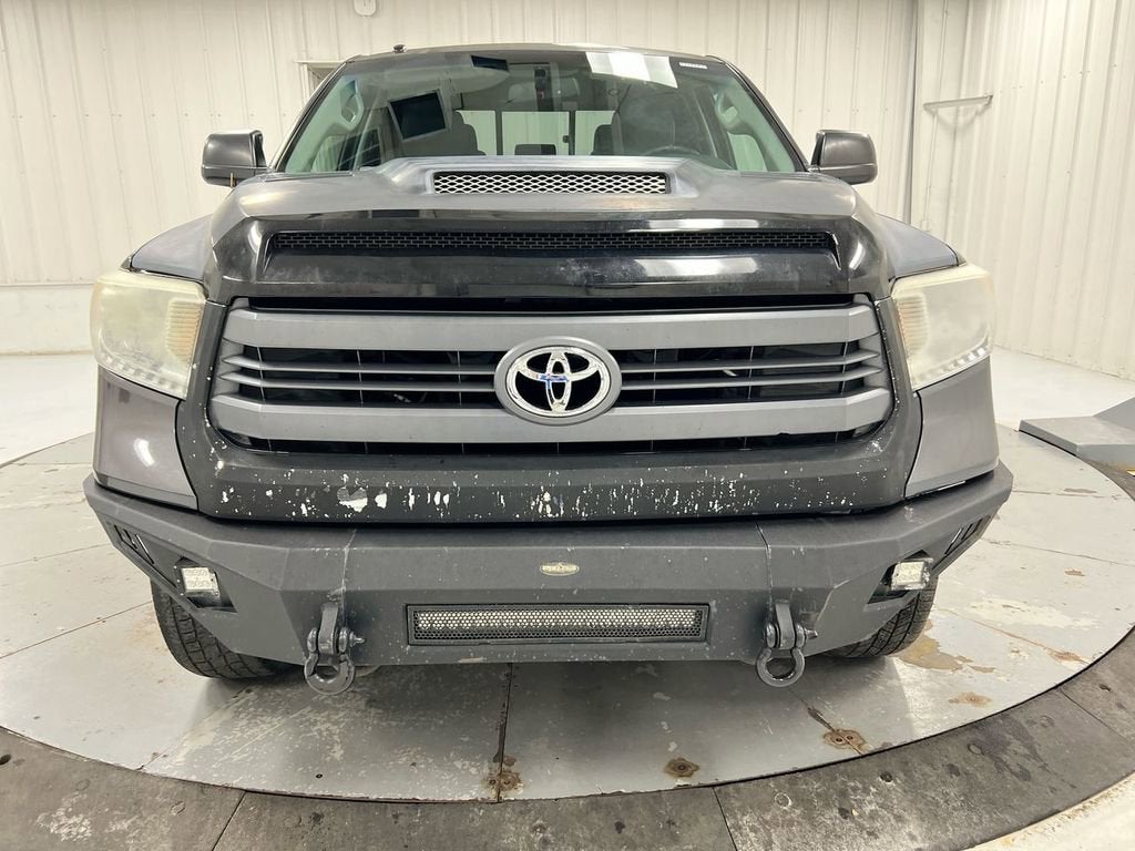 2014 Toyota Tundra 4WD Truck SR