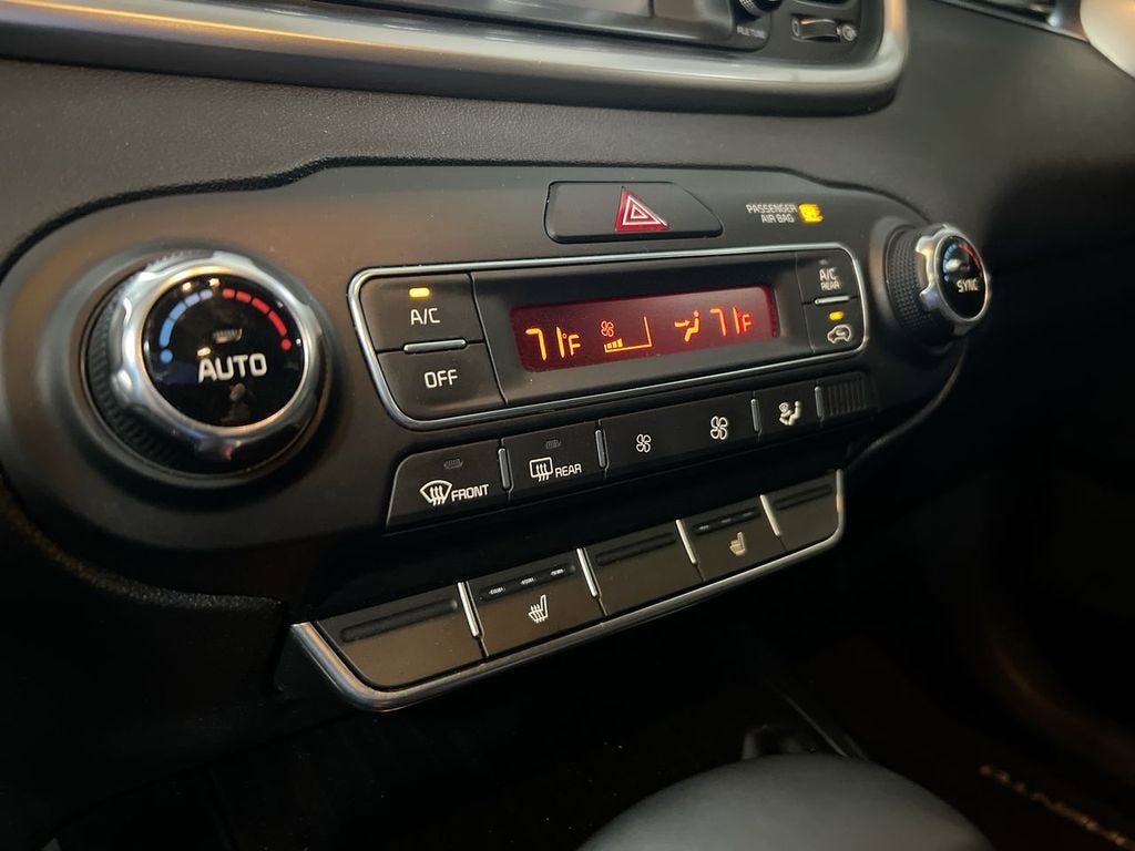 2019 Kia Sorento EX V6