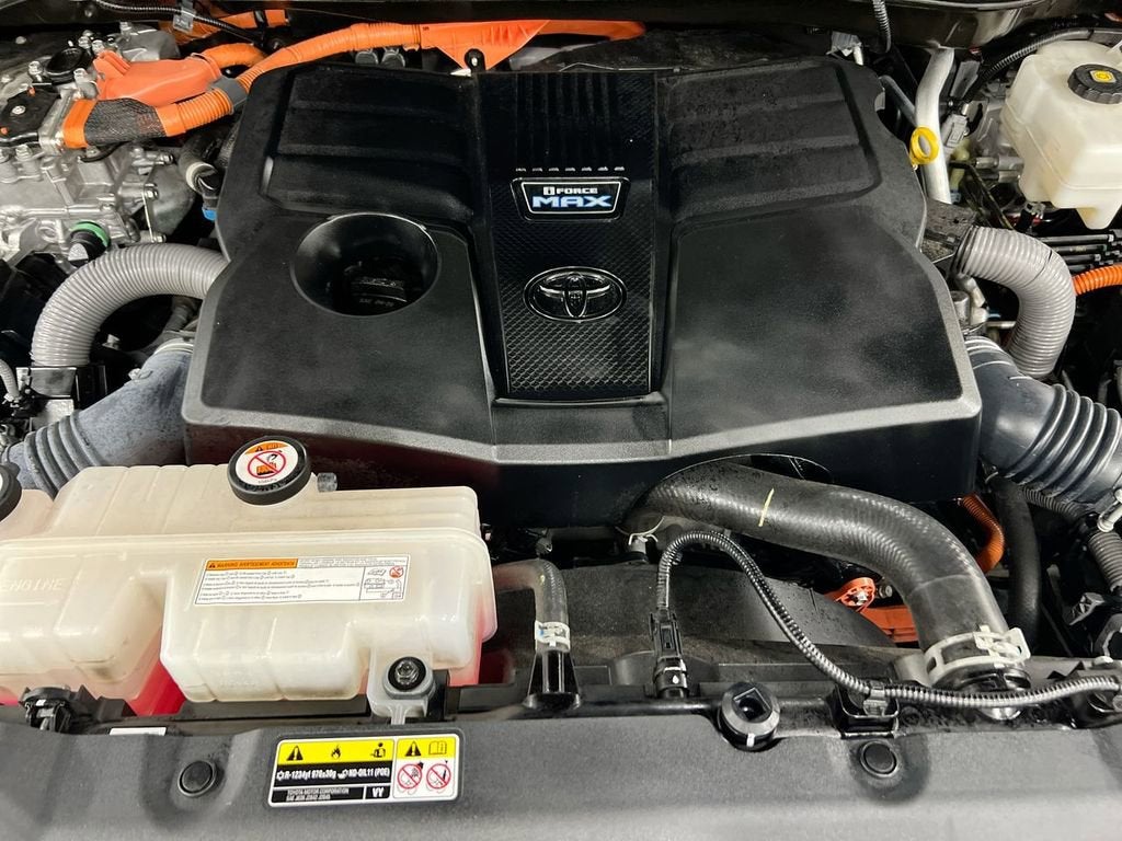 2024 Toyota Sequoia SR5