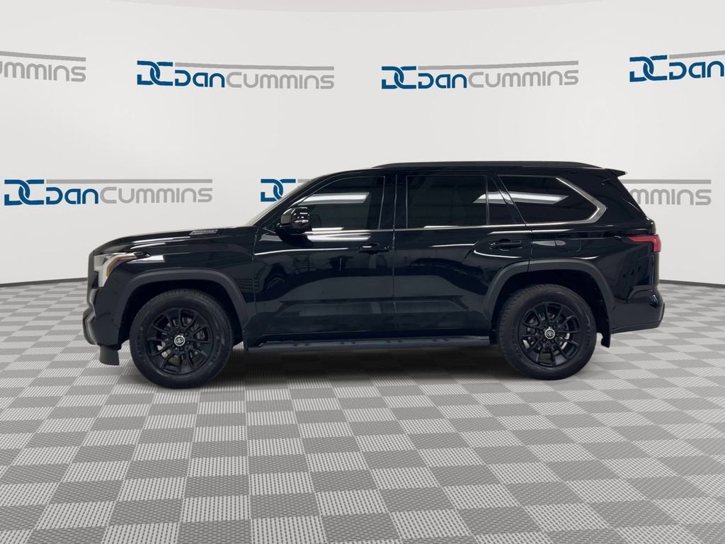 2024 Toyota Sequoia SR5