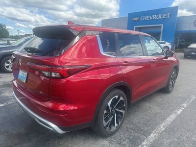 2023 Mitsubishi Outlander SE
