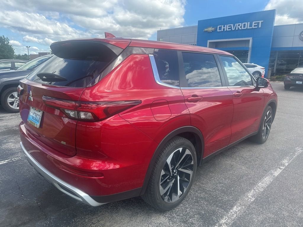 2023 Mitsubishi Outlander SE