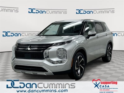 2024 Mitsubishi Outlander SE