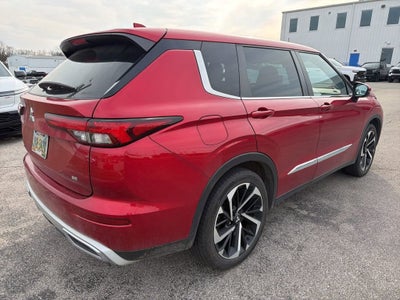 2022 Mitsubishi Outlander SE