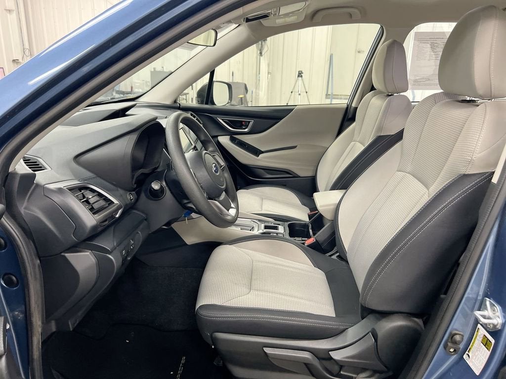 2023 Subaru Forester Base