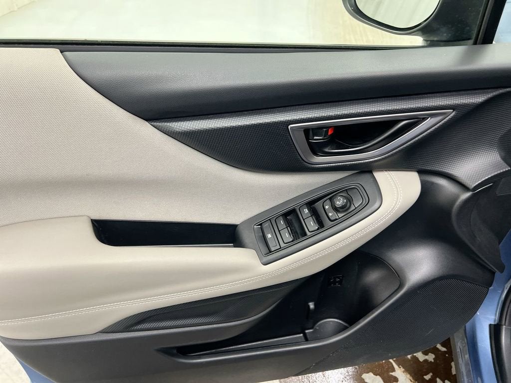 2023 Subaru Forester Base