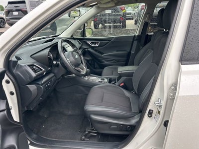 2024 Subaru Forester Premium