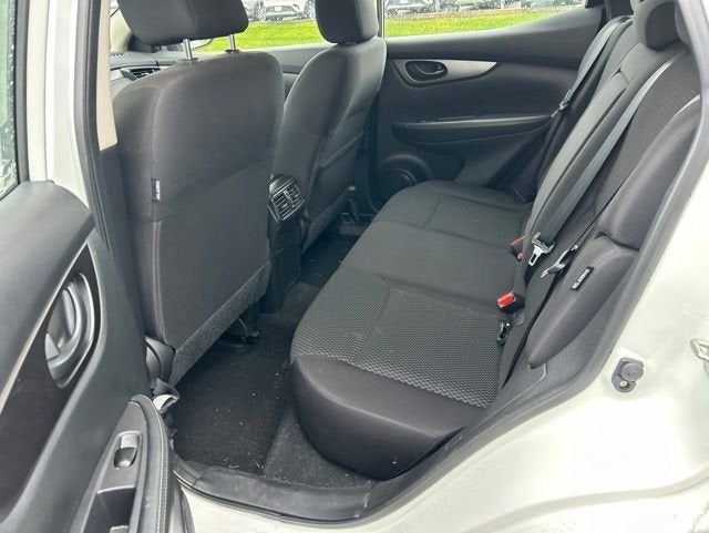 2022 Nissan Rogue Sport S
