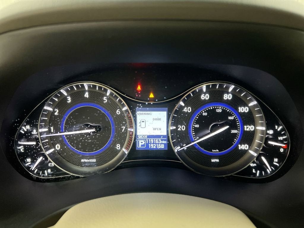 2016 INFINITI QX80 Base
