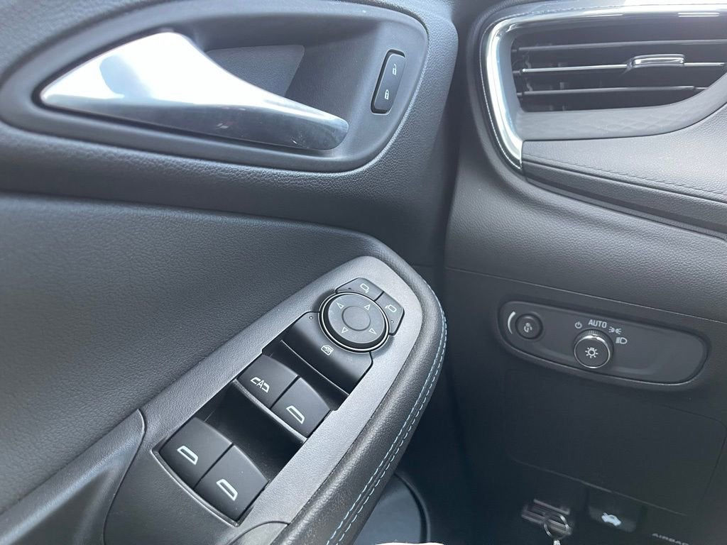 2025 Buick Encore GX Sport Touring