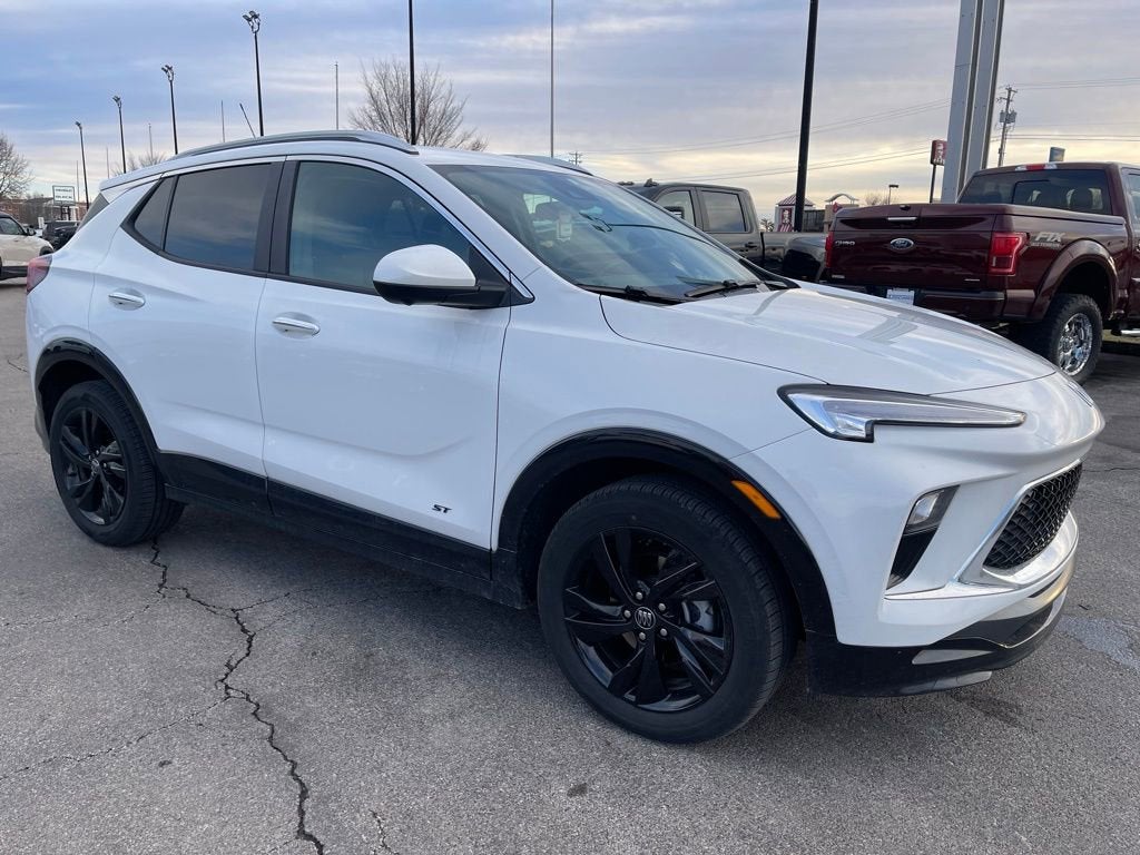 2025 Buick Encore GX Sport Touring