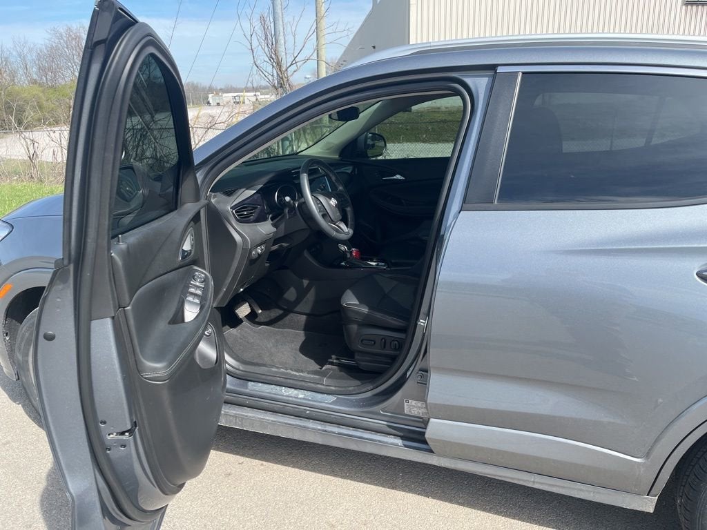2022 Buick Encore GX Select