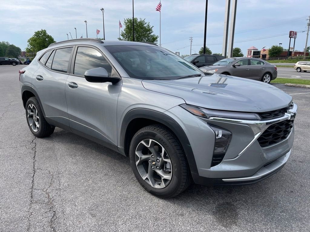 2024 Chevrolet Trax LT