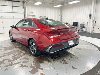 2025 Hyundai Elantra Hybrid SEL Sport