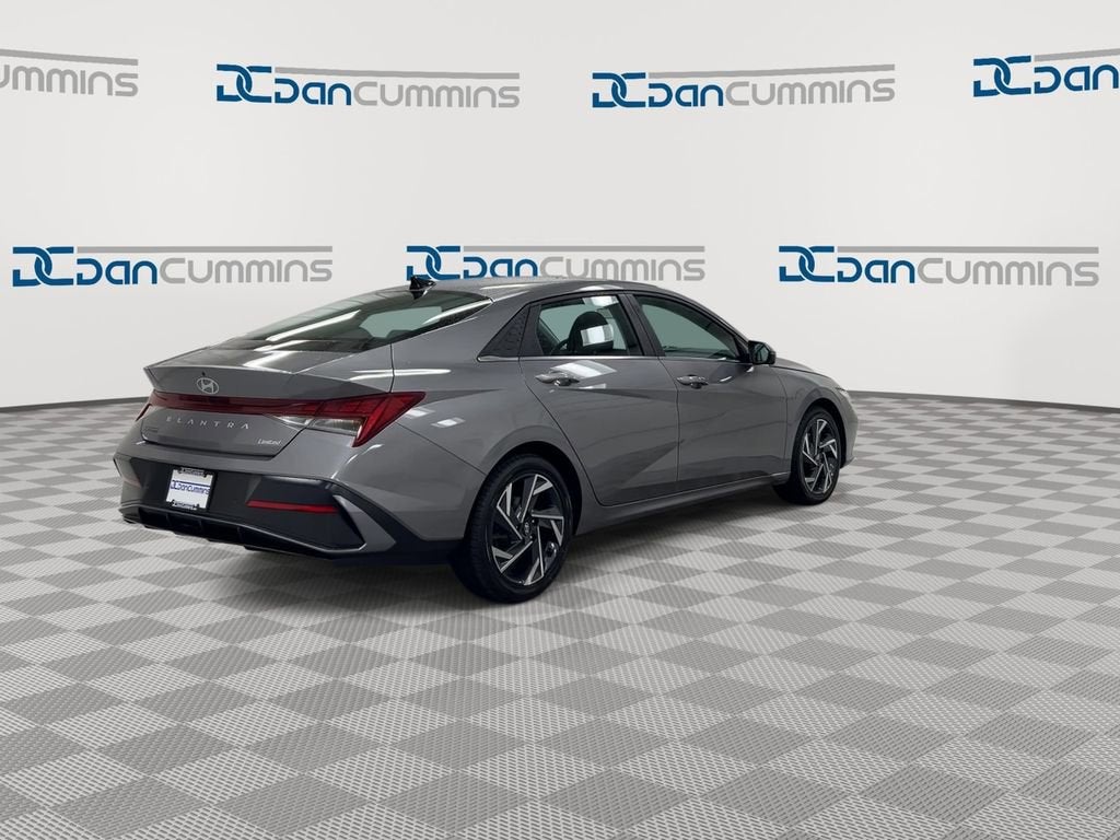 2024 Hyundai Elantra Limited