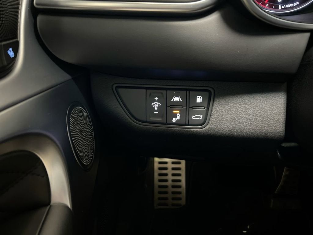 2019 Genesis G70 3.3T Advanced