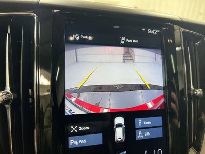 2019 Volvo XC60 Momentum