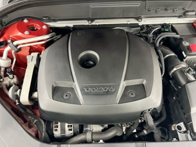2019 Volvo XC60 Momentum
