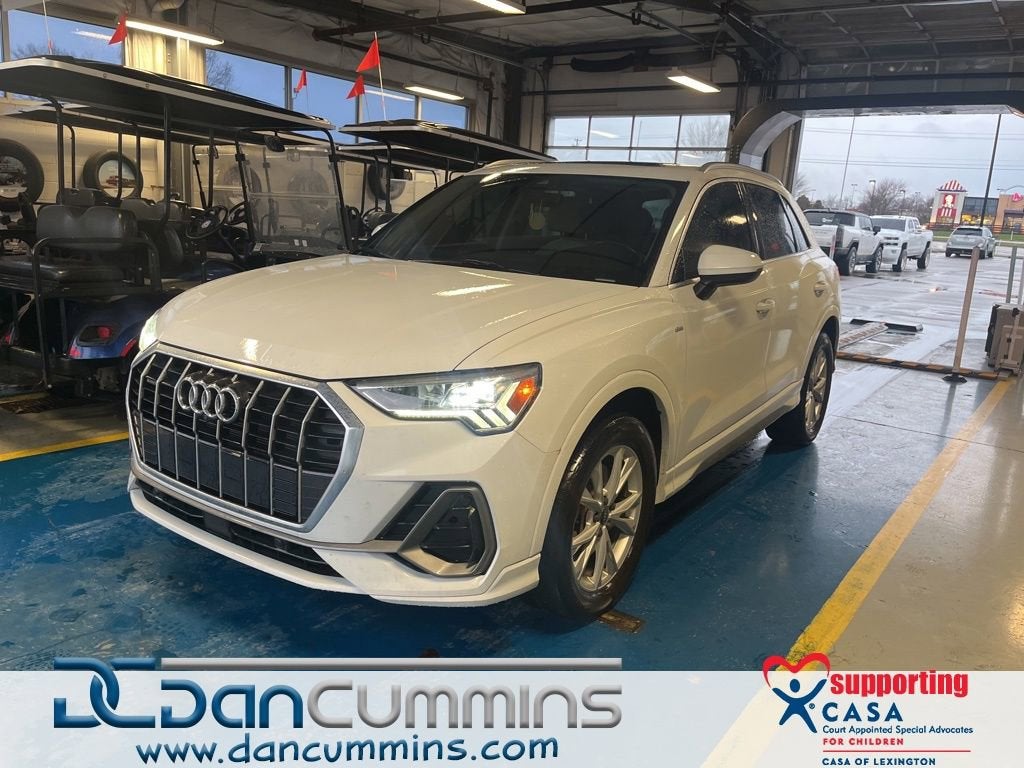2022 Audi Q3 S line Premium Plus