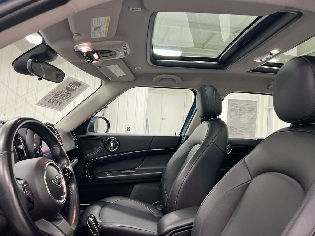 2022 MINI Countryman Cooper