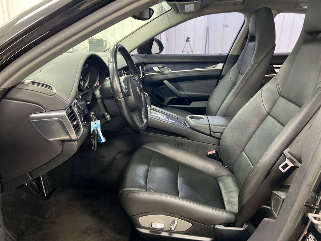 2011 Porsche Panamera Base