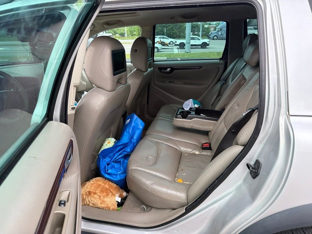 2007 Volvo XC70 Base