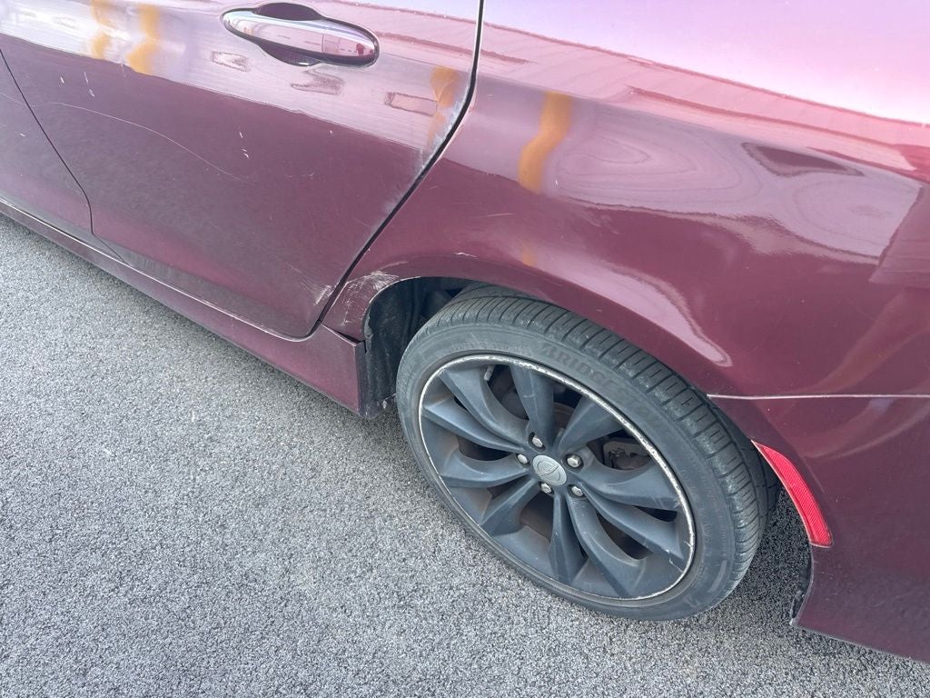 2015 Chrysler 200 S