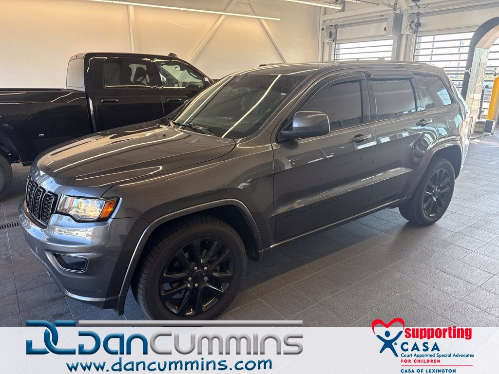 2017 Jeep Grand Cherokee Altitude