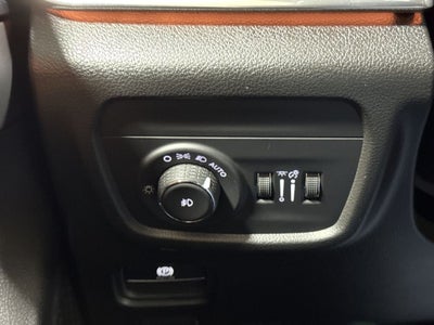 2023 Jeep Grand Cherokee Summit