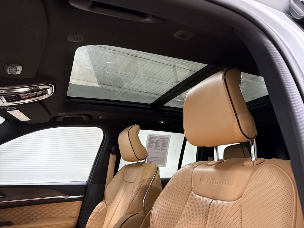 2023 Jeep Grand Cherokee Summit