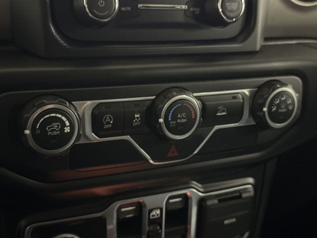 2020 Jeep Gladiator Sport