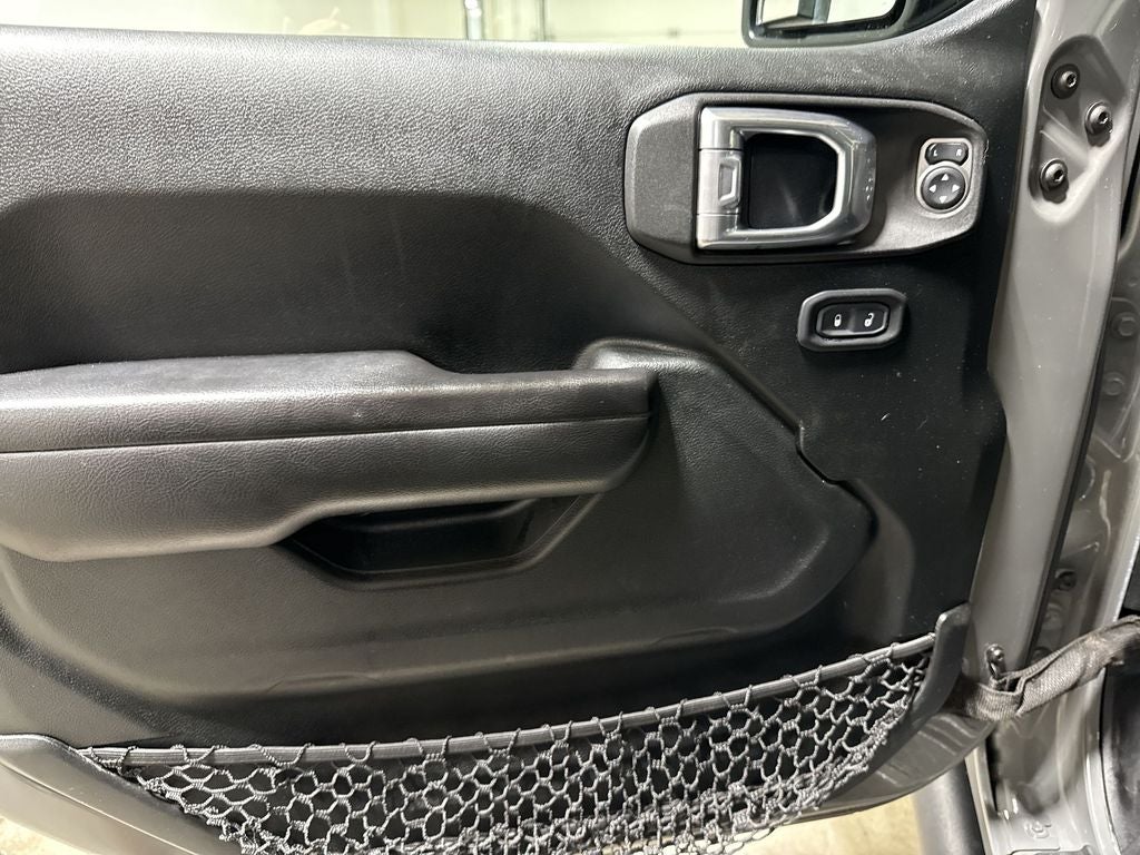 2021 Jeep Gladiator Willys