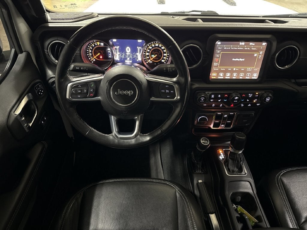 2022 Jeep Gladiator Overland