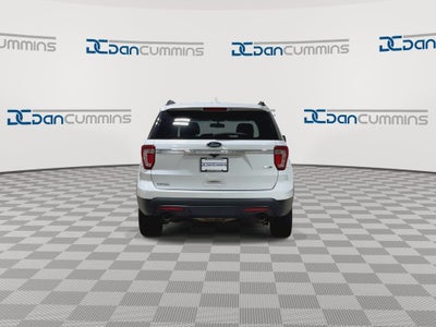 2016 Ford Explorer Base