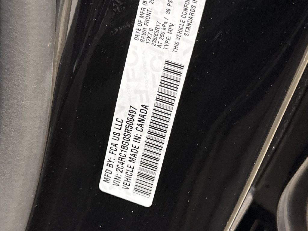 2025 Chrysler Pacifica Select