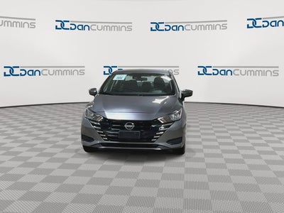 2023 Nissan Versa 1.6 SV