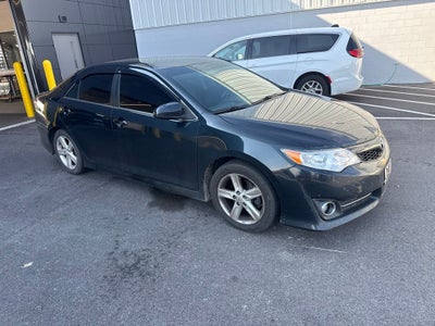 2014 Toyota Camry SE