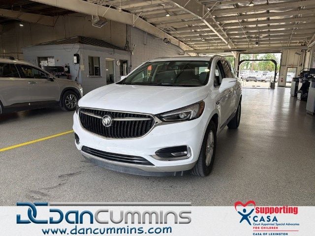 2020 Buick Enclave Essence