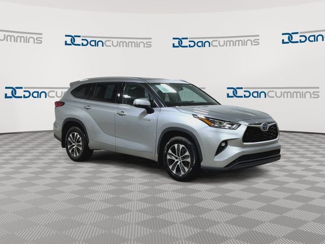 2020 Toyota Highlander Hybrid XLE