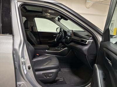 2020 Toyota Highlander Hybrid XLE