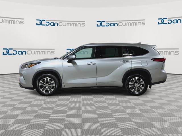 2020 Toyota Highlander Hybrid XLE