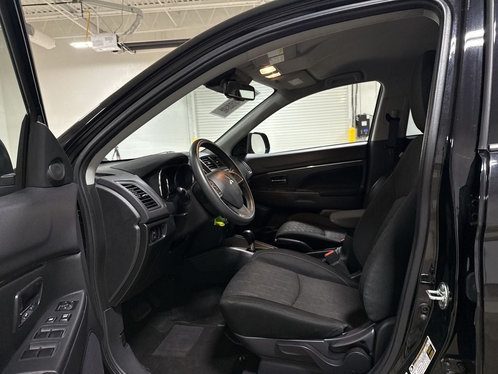 2024 Mitsubishi Outlander Sport 2.0 ES