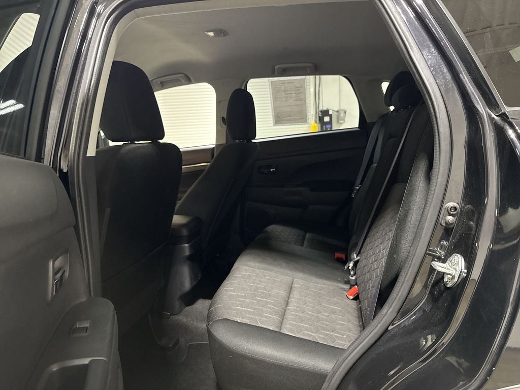 2024 Mitsubishi Outlander Sport 2.0 ES