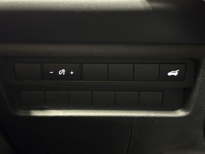 2024 Mitsubishi Outlander SE Black Edition w/Pano Roof