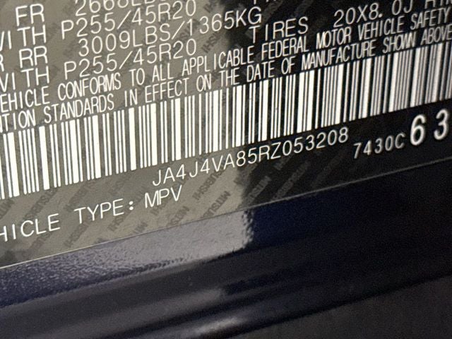 2024 Mitsubishi Outlander SE Black Edition w/Pano Roof