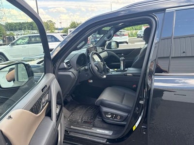 2025 Lexus LX 700h Overtrail